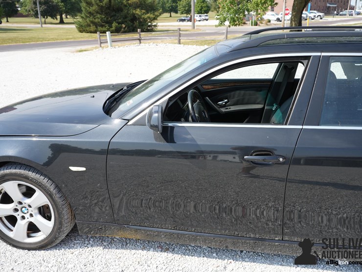 run-#18---2007-bmw-535x-station-wagon-image-14