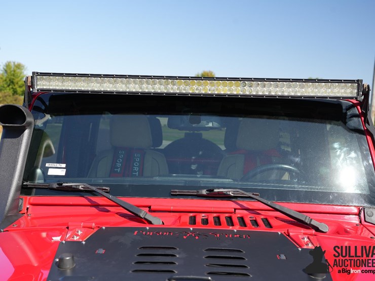 2014-jeep-wrangler-image-14