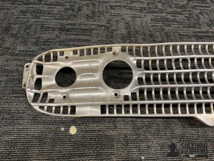 1958-chevrolet-impala-grille-image-12