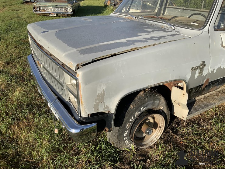 1982-chevrolet-silverado-image-9