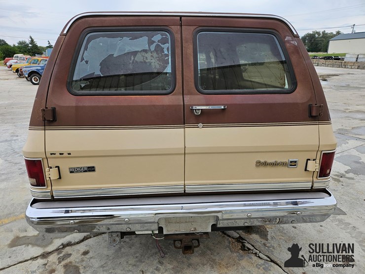 1988-chevrolet-suburban-image-6