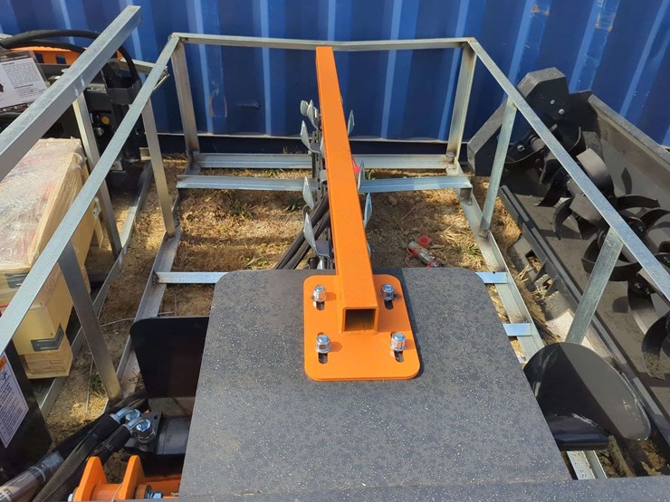 (1)-wolverine-skid-steer-trencher---tcr-12-48h-image-5