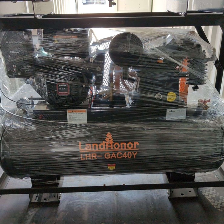 (1) Landhonor 40 Gallon 2-stage Air Compressor - 10 HP - GAC40Y