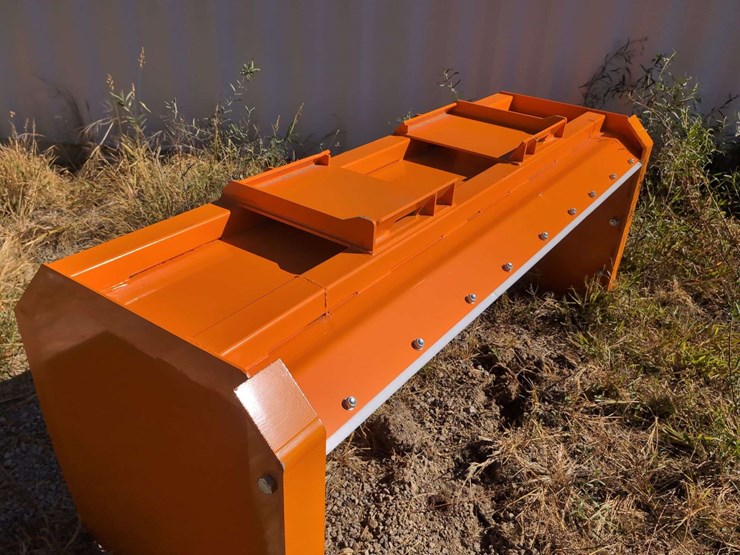 wolverine-skid-steer-snow-pusher---84"---sp-15-84w-image-2