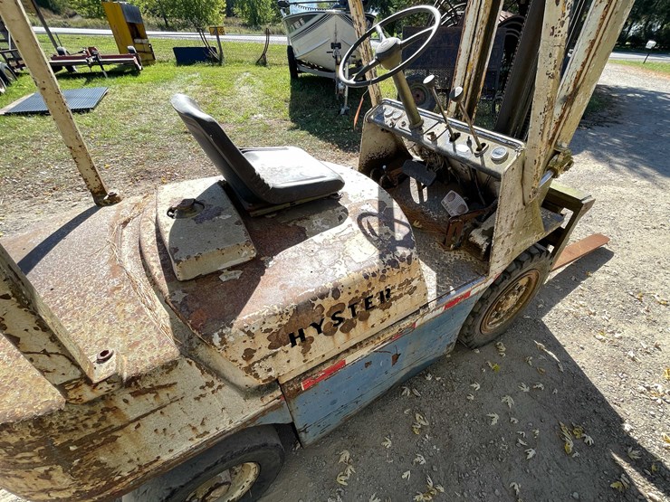 #312-•-hyster-gasoline-forklift-(oconto,-wi)-image-28