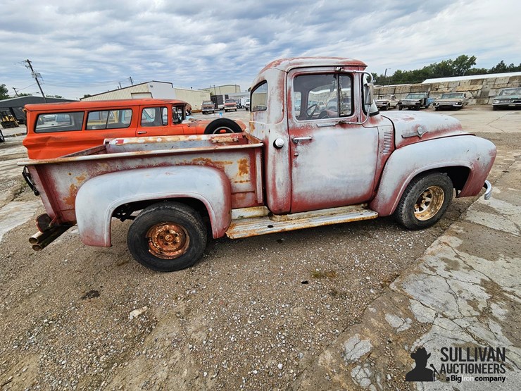 1956-ford-f100-image-4