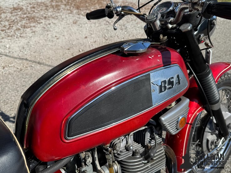 run-#27---1969-bsa-rocket-3-750-motorcycle-image-13