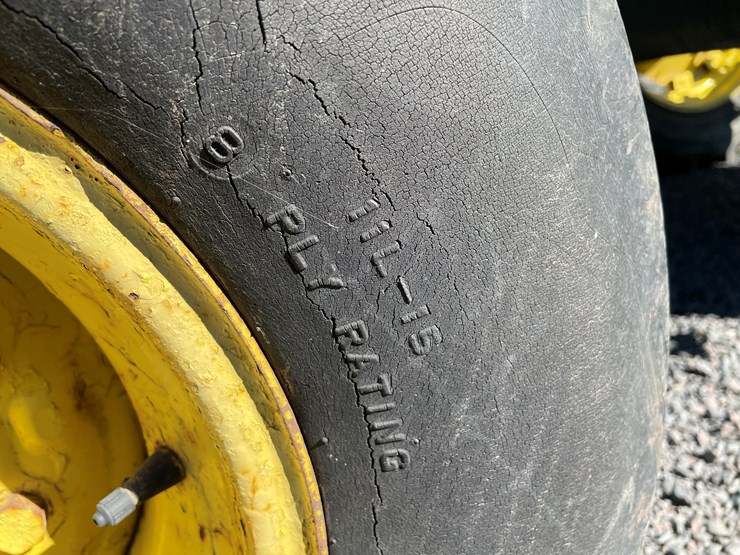 1993-john-deere-6200-image-16