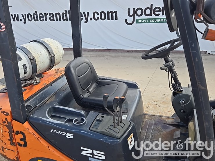 2012-doosan-g25p-5-image-30
