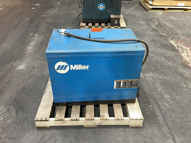 #6880-•-miller-delta-weld-welding-power-source-(kaukauna,-wi)-image-6