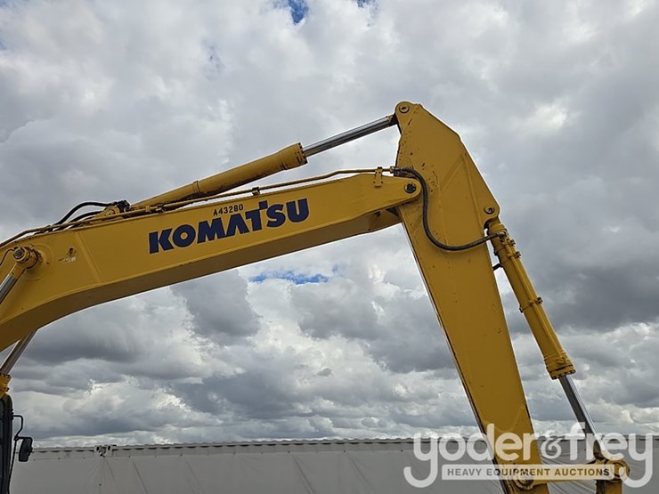 2023-komatsu-pc490-lc-11-image-22