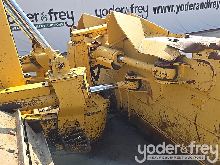 2016-komatsu-d65pxi-18-image-13