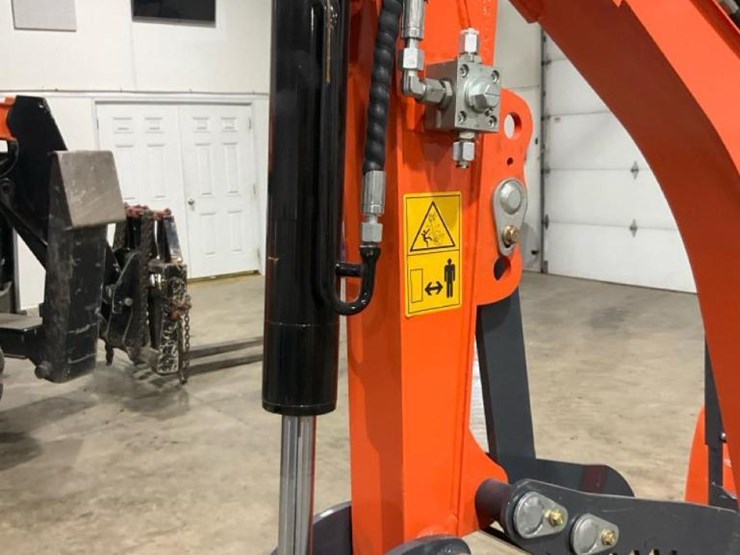 #1200-•-unused-kn18-mini-excavator-image-8