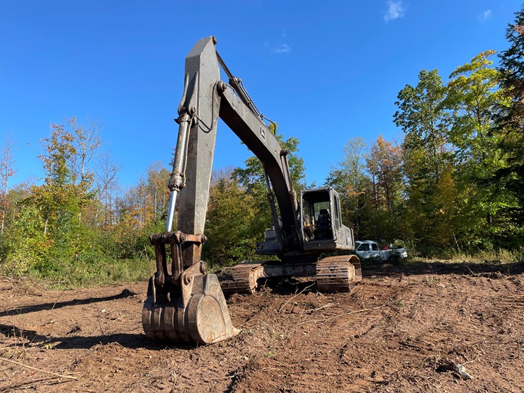 deere-790d-image-1