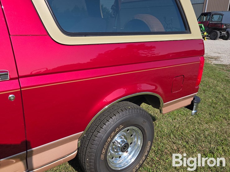 1995-ford-bronco-image-12