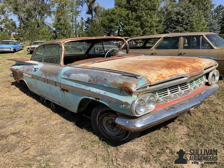 1959-chevrolet-impala-2-dr.-hardtop-image-3