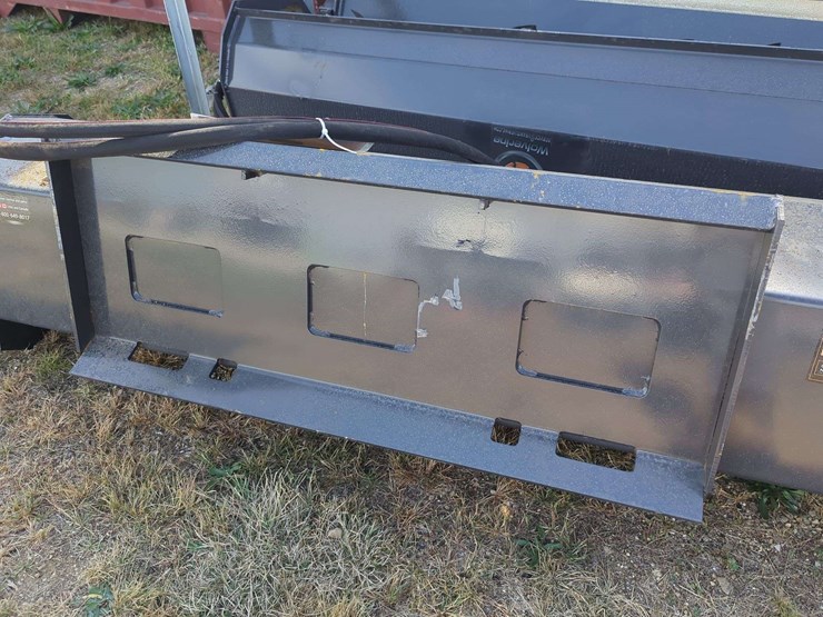 (1)-wolverine-72"-skid-steer-tiller---tl-12-72w-image-4