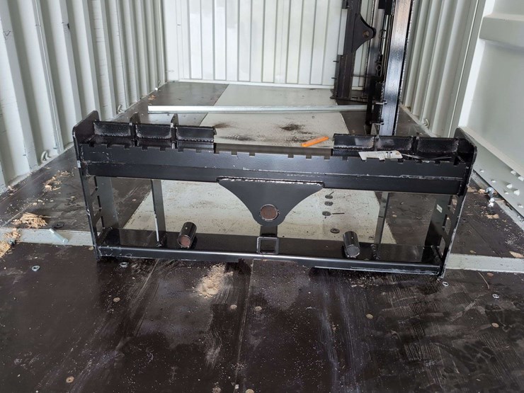 (1)-wolverine-skid-steer-fork-frame---pff1-13-45w-image-1