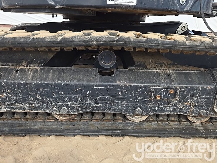 2022-yanmar-vio35-6a-image-22