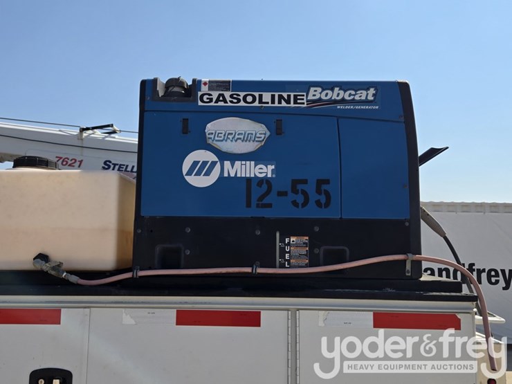 2017-ford-f550-image-43