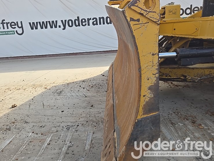 2019-caterpillar-d6-lgp-image-10