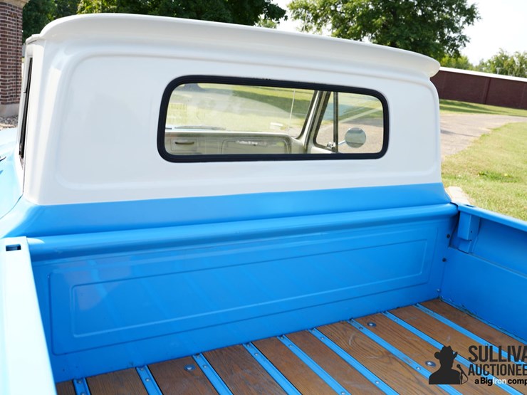 1965-chevrolet-c10-image-18