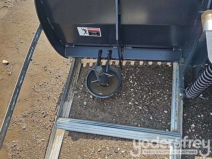 unused-jct-84"-snow/-dozer-blade-to-suit-skidsteer-image-12