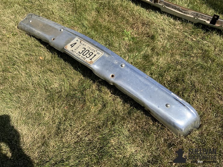 1976-chevrolet-pickup-bumper-image-1