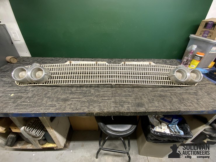 1958-chevrolet-impala-grille-image-2