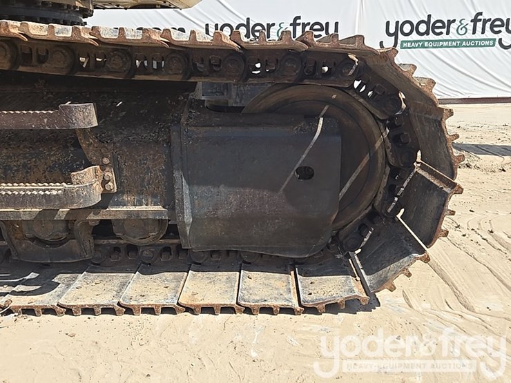2022-komatsu-pc490-lc-11-image-32
