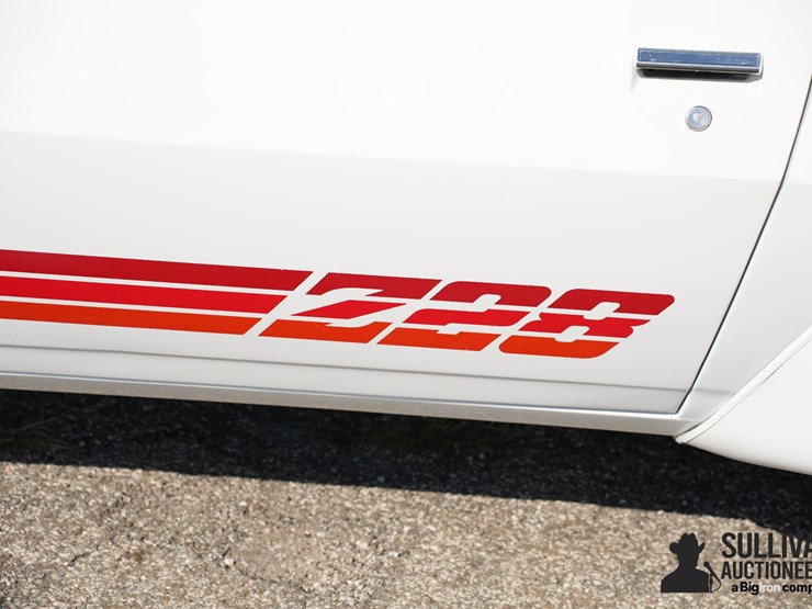 run-#62---1981-chevrolet-camaro-z-28-image-17