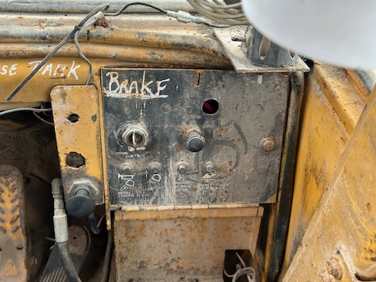 clark-275b-image-24