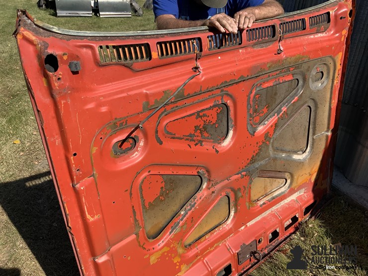 1976-chevrolet-pickup-hood-image-6