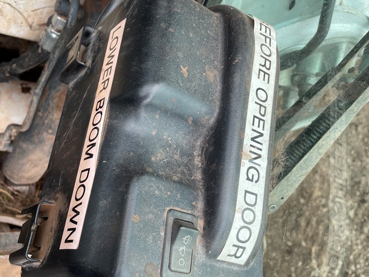 2017-bobcat-t870-image-50