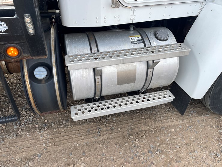 #408-•-2012-kenworth-flatbed-truck-with-water-tank-(has-mn-title-in-delay)-(princeton,-mn)-image-35