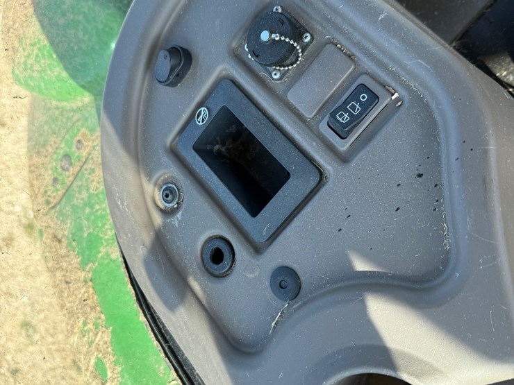 john-deere-5075e-image-47