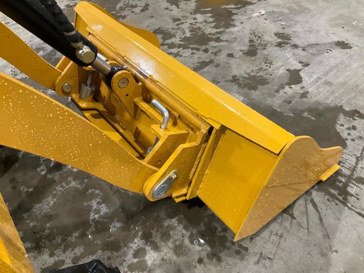 #1017-•-unused-gg385-mini-skid-steer-image-33