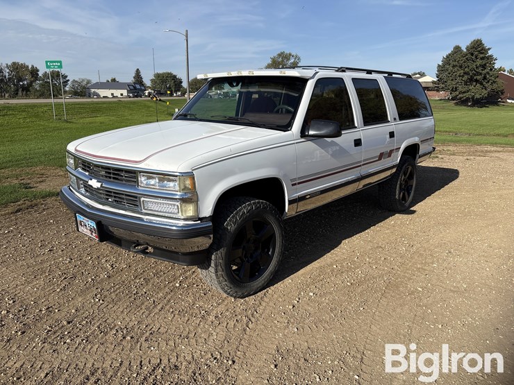 1993-chevrolet-k10-image-1