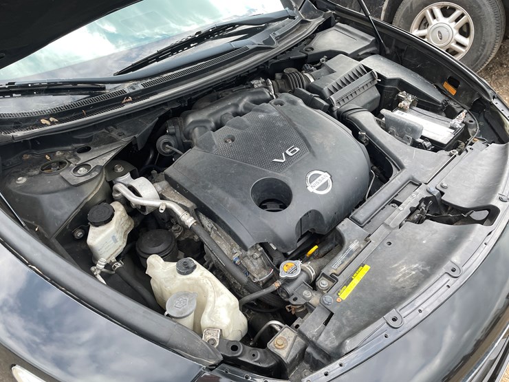 #522-•-2011-nissan-maxima-*non-runner*-(has-mn-title)-(princeton,-mn)-image-9
