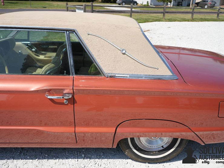 run-#9---1965-ford-thunderbird-coupe-image-16