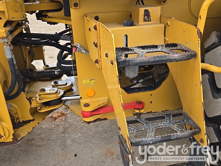 2019-caterpillar-930-image-57