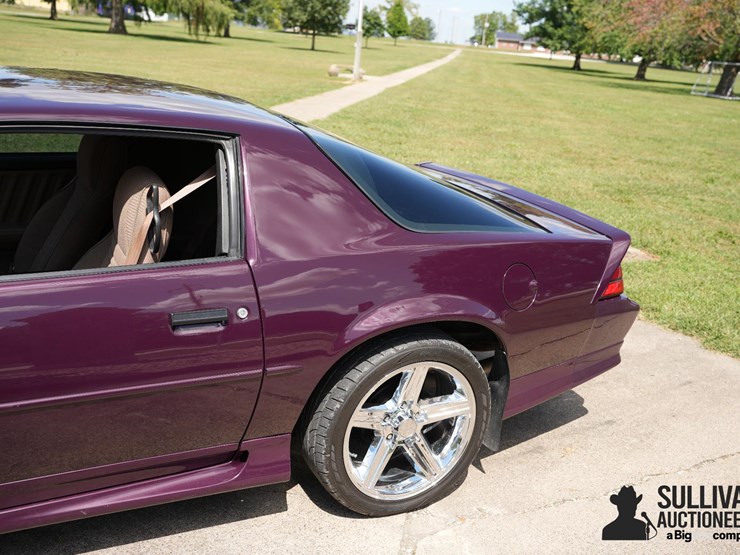 run-#68---1992-chevrolet-camaro-rs-image-15