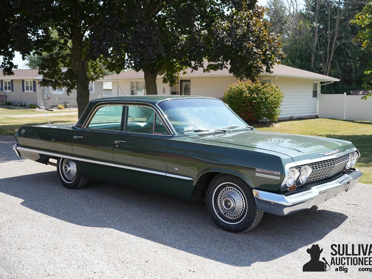 run-#64---1963-chevrolet-impala-4-door-sedan-image-3