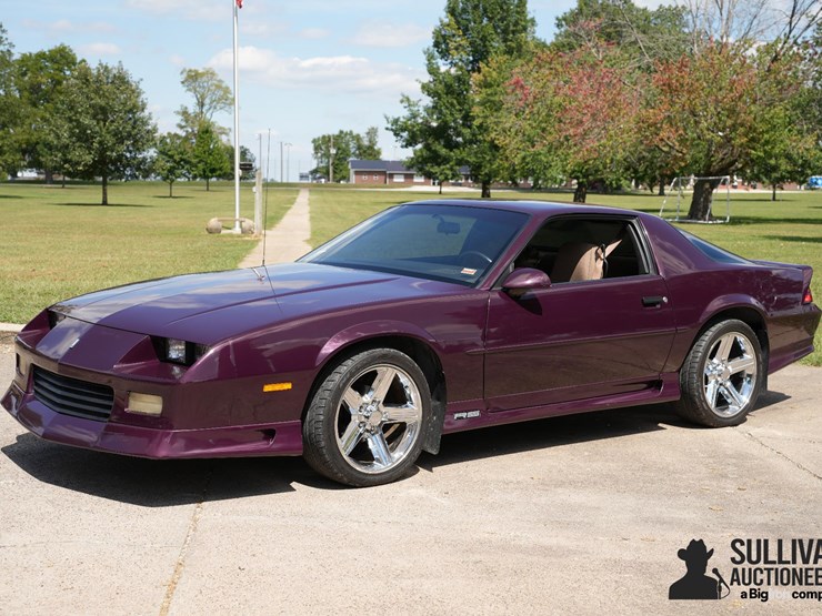 run-#68---1992-chevrolet-camaro-rs-image-1
