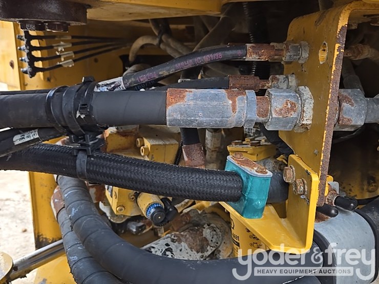 2019-caterpillar-930-image-25