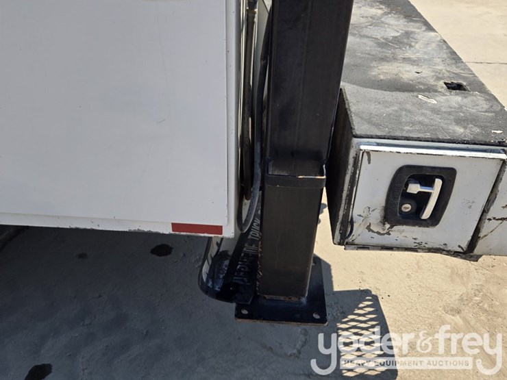 2017-ford-f550-image-69