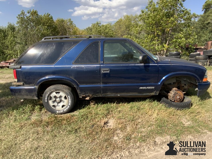 1999-chevrolet-blazer-image-4