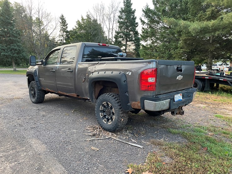 #504-•-2007-chevy-silverado-2500hd-4x4-crew-cab-pickup-(has-mi.-title)-(title-in-delay)-(ironwood,-mi)-image-3
