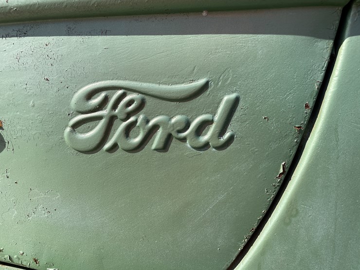 #422-•-1947-ford-1-1/2-ton-stake/flatbed-truck-(has-mi-title)-(houghton,-mi)-image-47