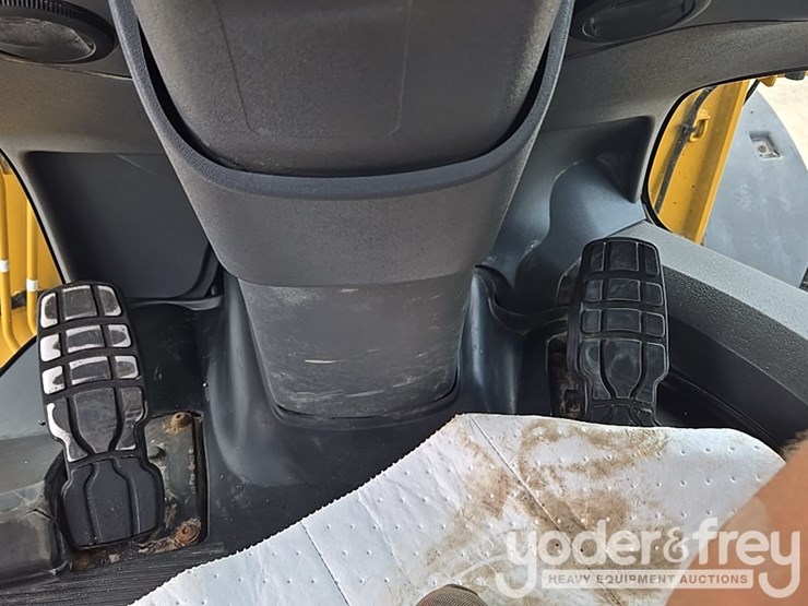 2019-caterpillar-930-image-69